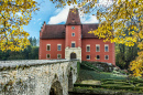 Castelo Červená Lhota no Quente Outono