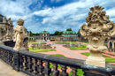 Famoso Palácio Zwinger em Dresden, Alemanha