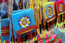 Bolsas feitas à mão em um bazar oriental, Turcomenistão