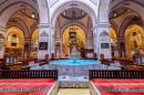 Interior da Grande Mesquita em Bursa, Turquia
